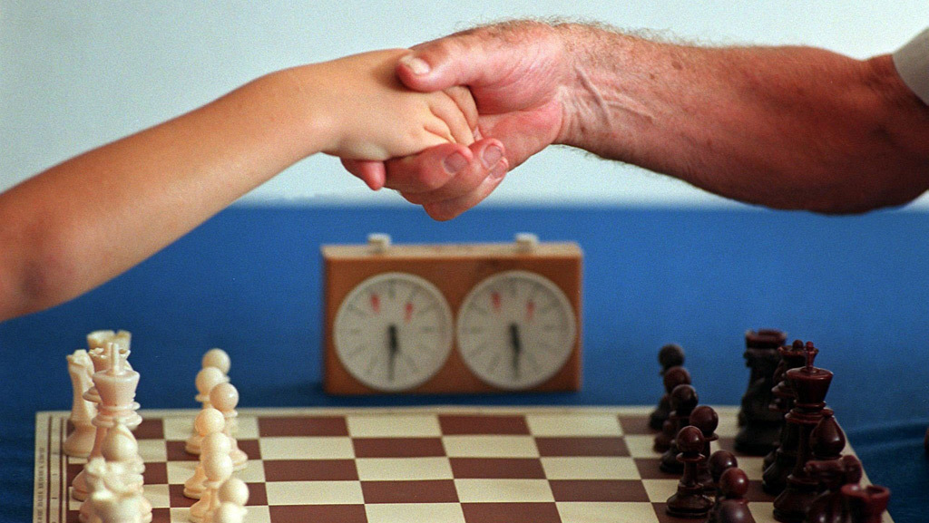 Новые Добрые короткие  календарь праздников международный день шахмат
